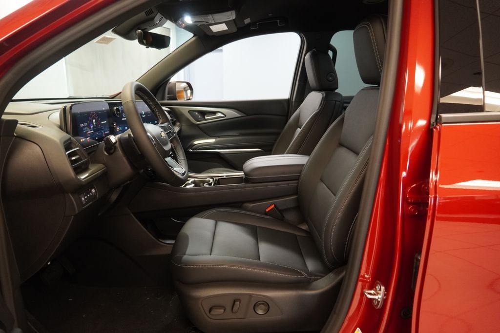 2027 Chevrolet Traverse LT 2LT