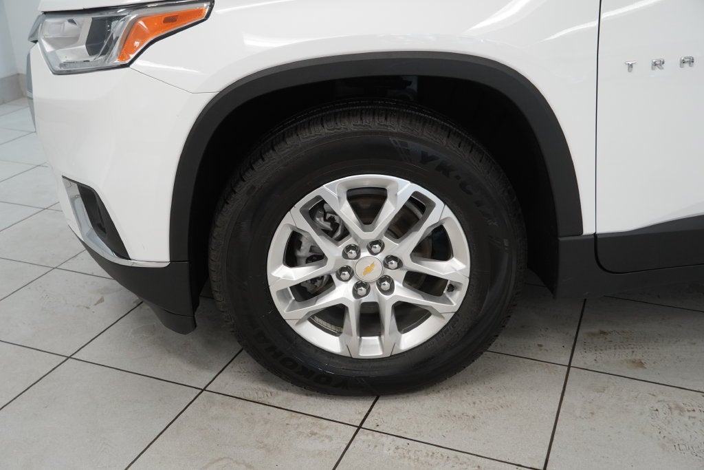 2020 Chevrolet Traverse LT 1LT ( AWD )