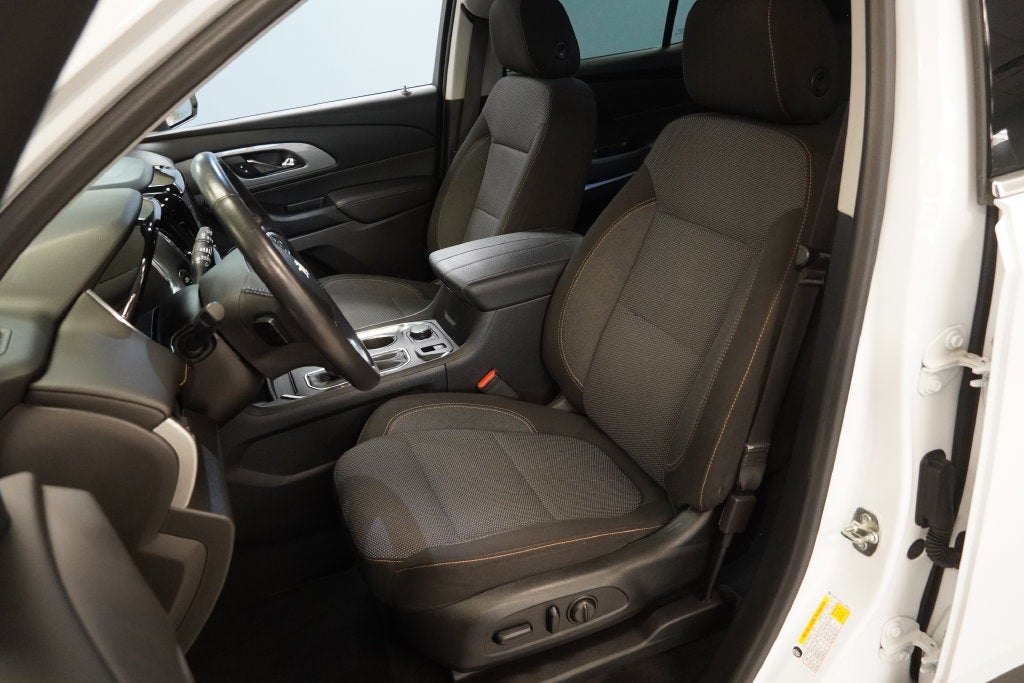 2020 Chevrolet Traverse LT 1LT ( AWD )