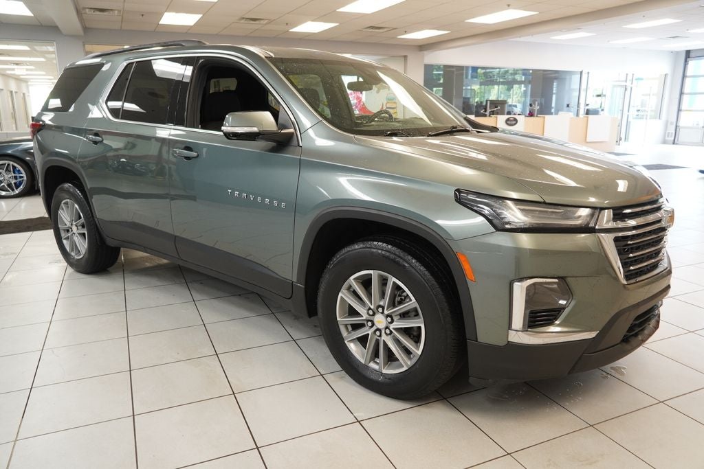 2023 Chevrolet Traverse LT 1LT ( AWD )