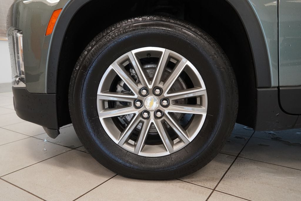 2023 Chevrolet Traverse LT 1LT ( AWD )