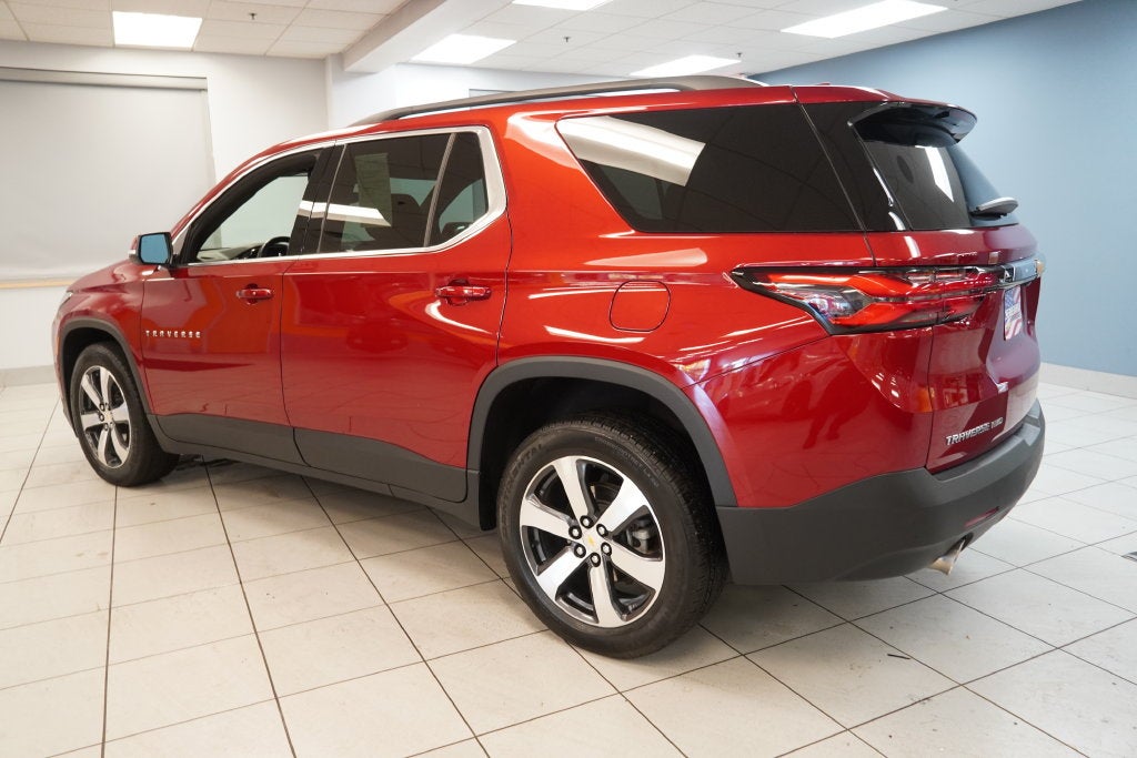 2023 Chevrolet Traverse LT Leather ( AWD )