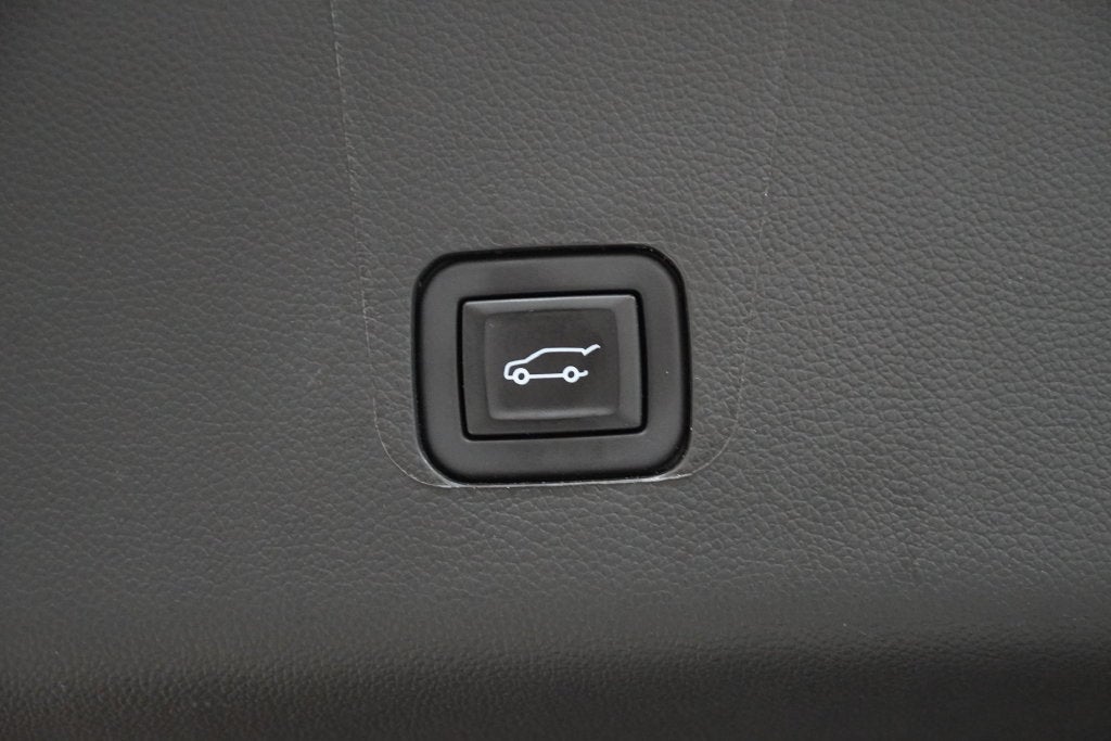 2023 Chevrolet Traverse LT Leather ( AWD )