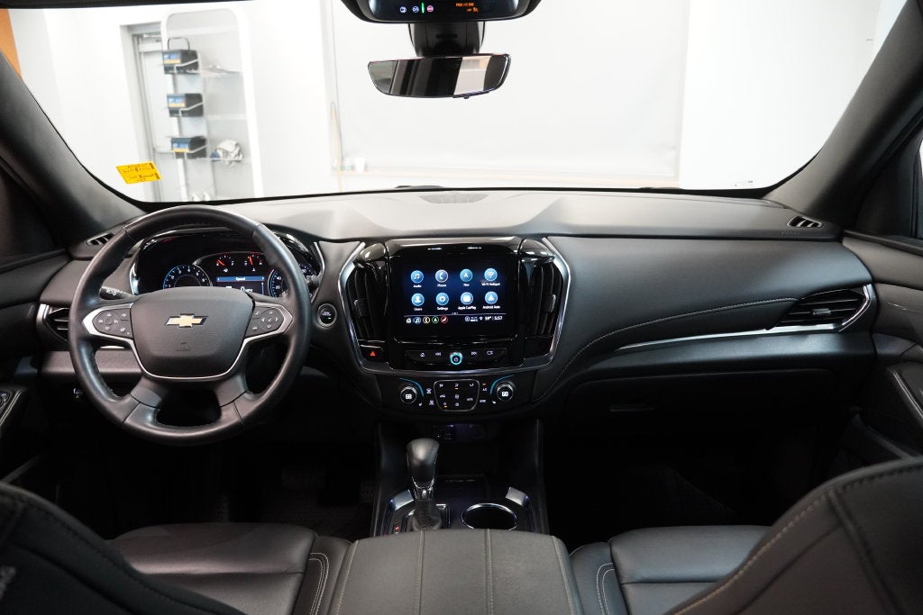 2023 Chevrolet Traverse LT Leather ( AWD )
