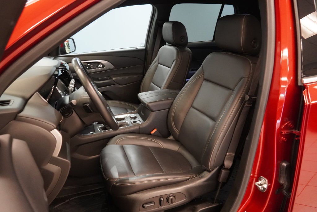 2023 Chevrolet Traverse LT Leather ( AWD )