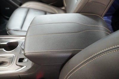 2023 Chevrolet Traverse LT Leather ( AWD )