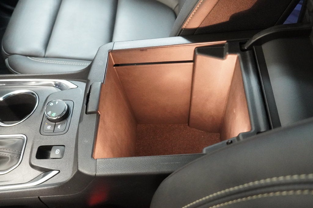 2023 Chevrolet Traverse LT Leather ( AWD )