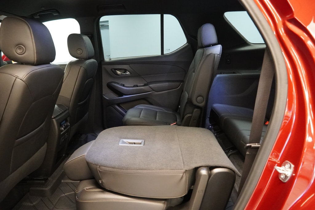 2023 Chevrolet Traverse LT Leather ( AWD )