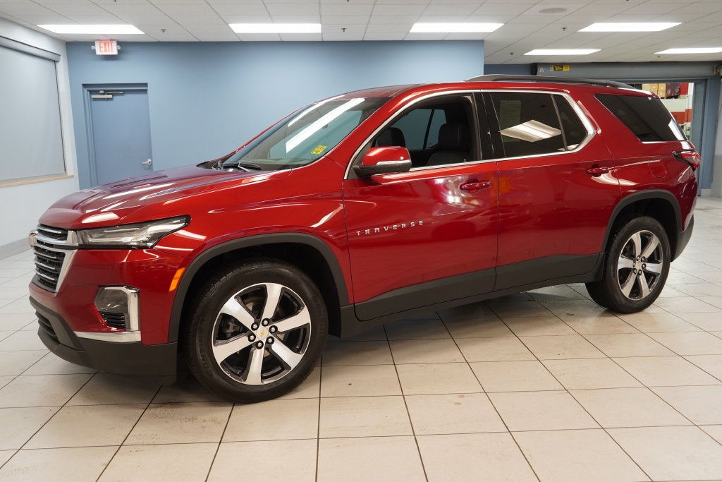 2023 Chevrolet Traverse LT Leather ( AWD )