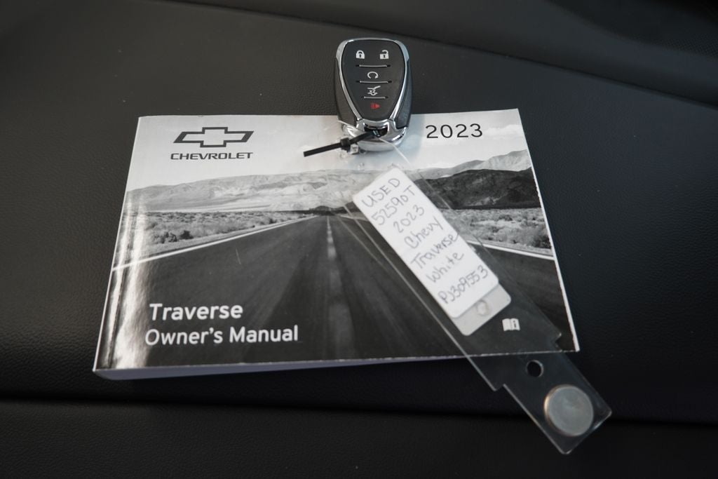 2023 Chevrolet Traverse RS ( AWD )