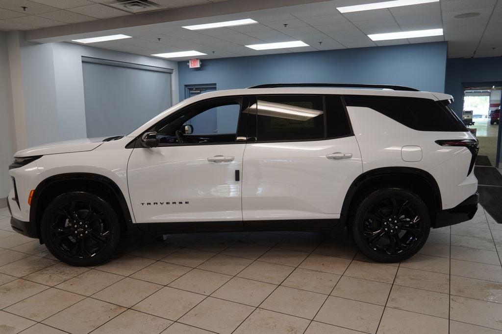 2027 Chevrolet Traverse RS