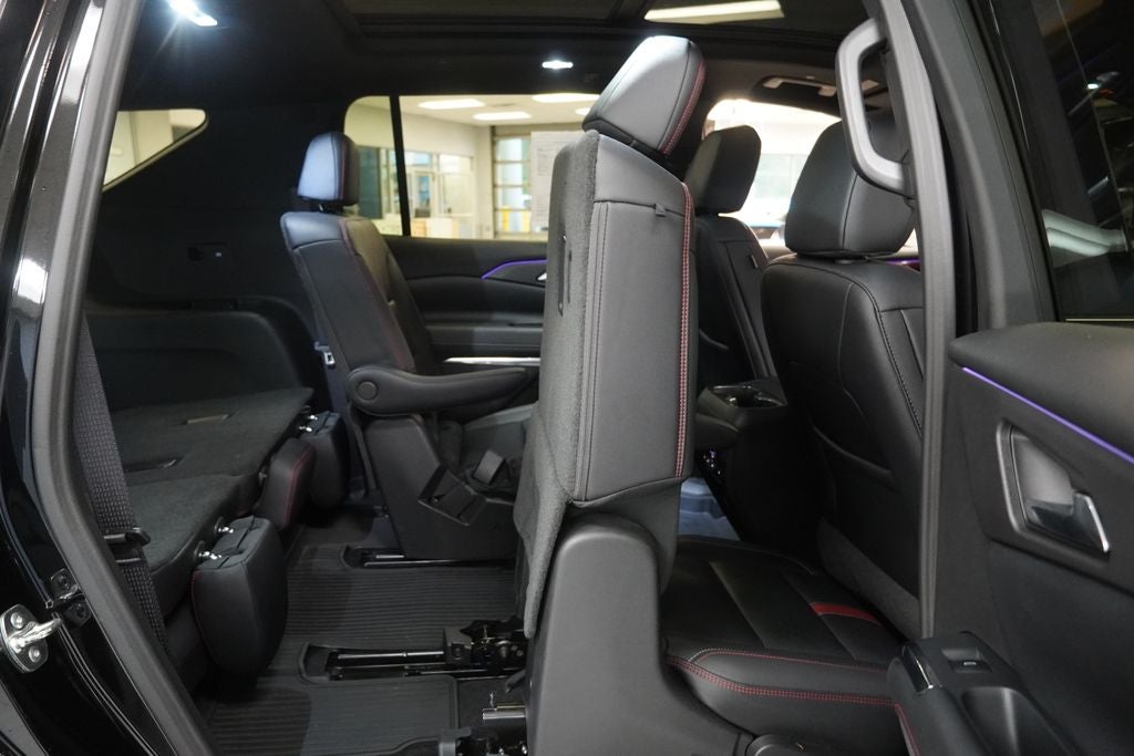 2025 Chevrolet Traverse RS (AWD)