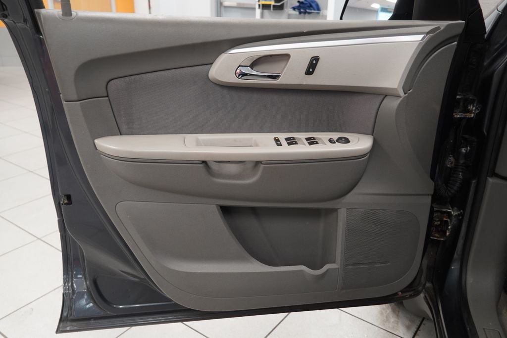 2012 Chevrolet Traverse LS ( PRE-AUCTION )