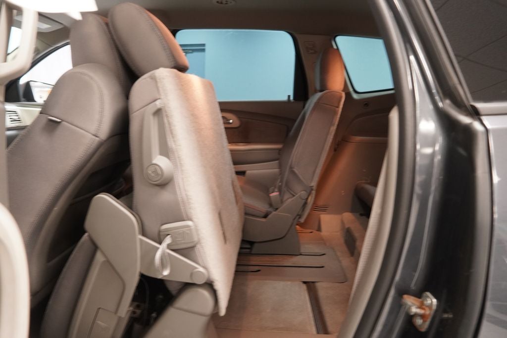 2012 Chevrolet Traverse LS ( PRE-AUCTION )