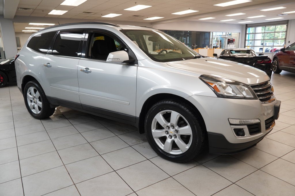 2016 Chevrolet Traverse LT 1LT ( AWD )