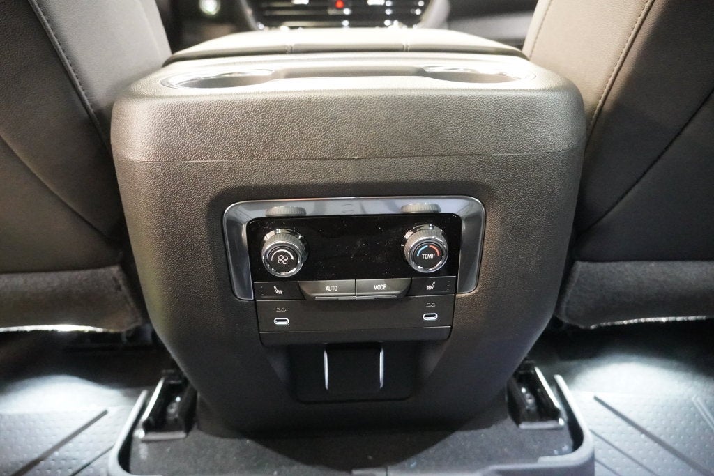 2027 Chevrolet Tahoe LT