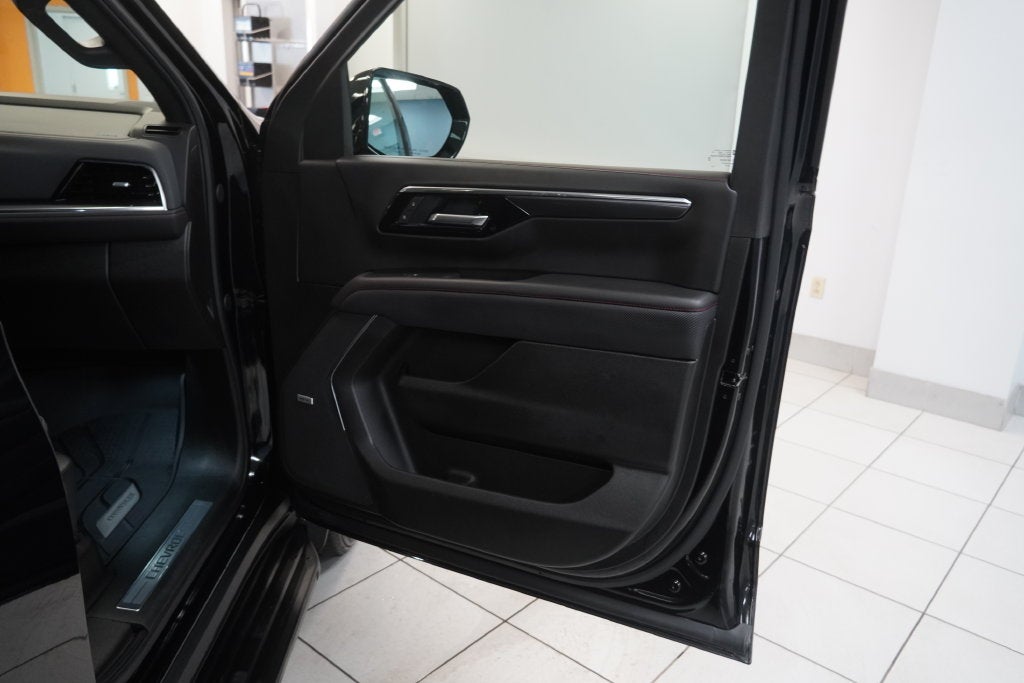 2026 Chevrolet Tahoe RST 4WD