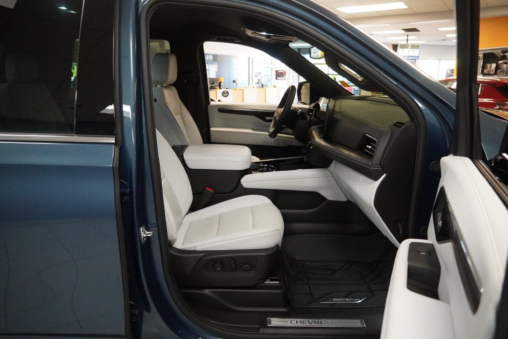 2025 Chevrolet Tahoe Premier 4WD