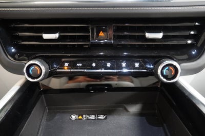 2025 Chevrolet Tahoe Premier 4WD