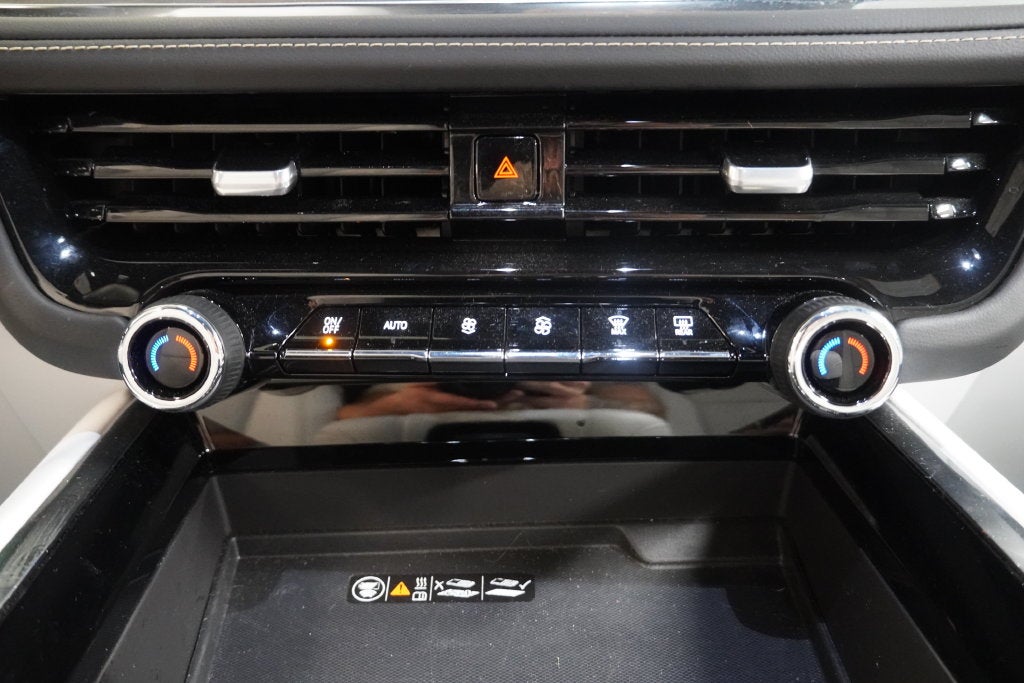 2025 Chevrolet Tahoe Premier 4WD