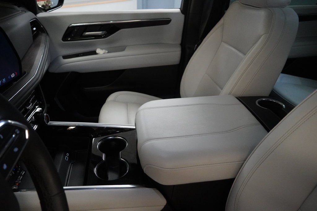 2025 Chevrolet Tahoe Premier 4WD