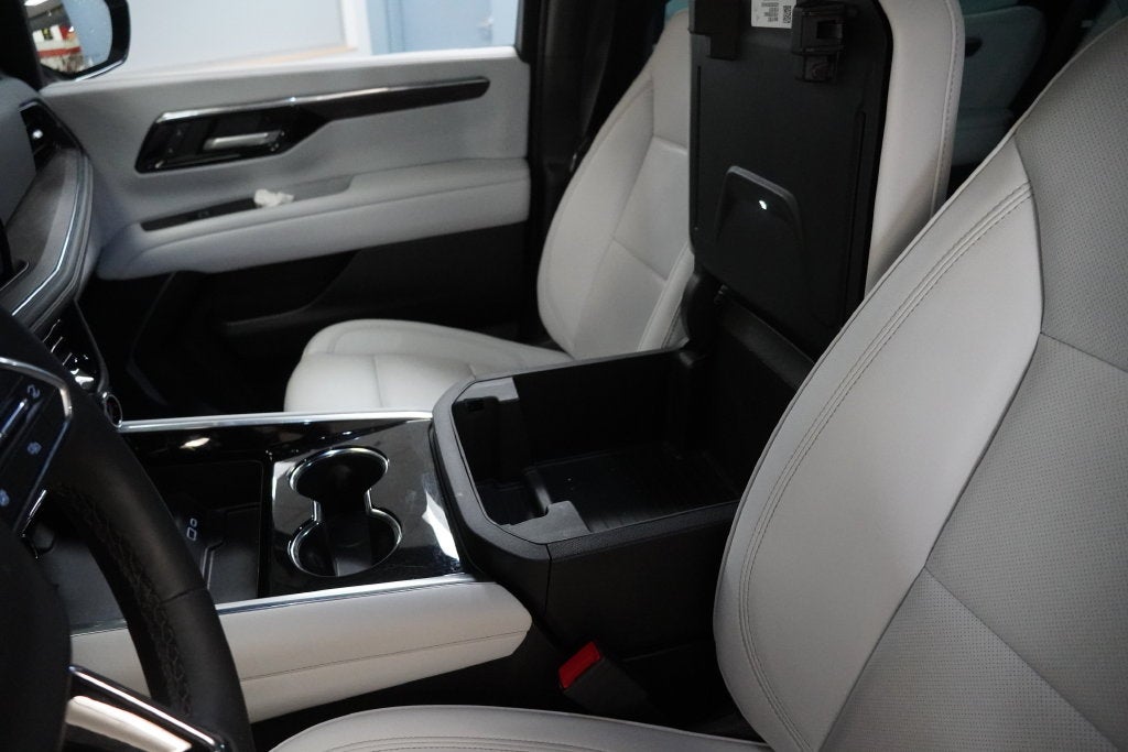 2025 Chevrolet Tahoe Premier 4WD