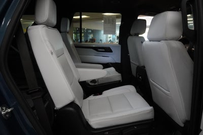 2025 Chevrolet Tahoe Premier 4WD