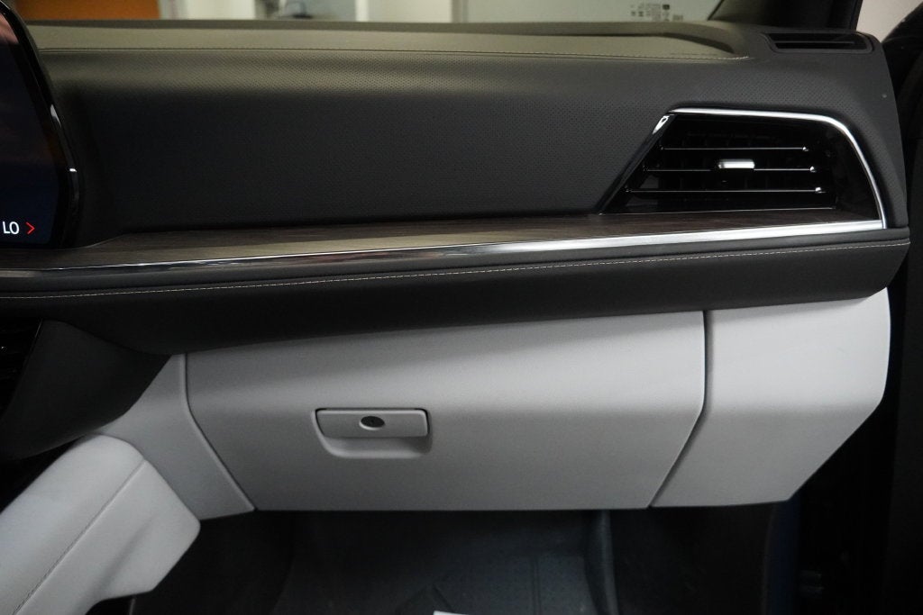 2025 Chevrolet Tahoe Premier 4WD