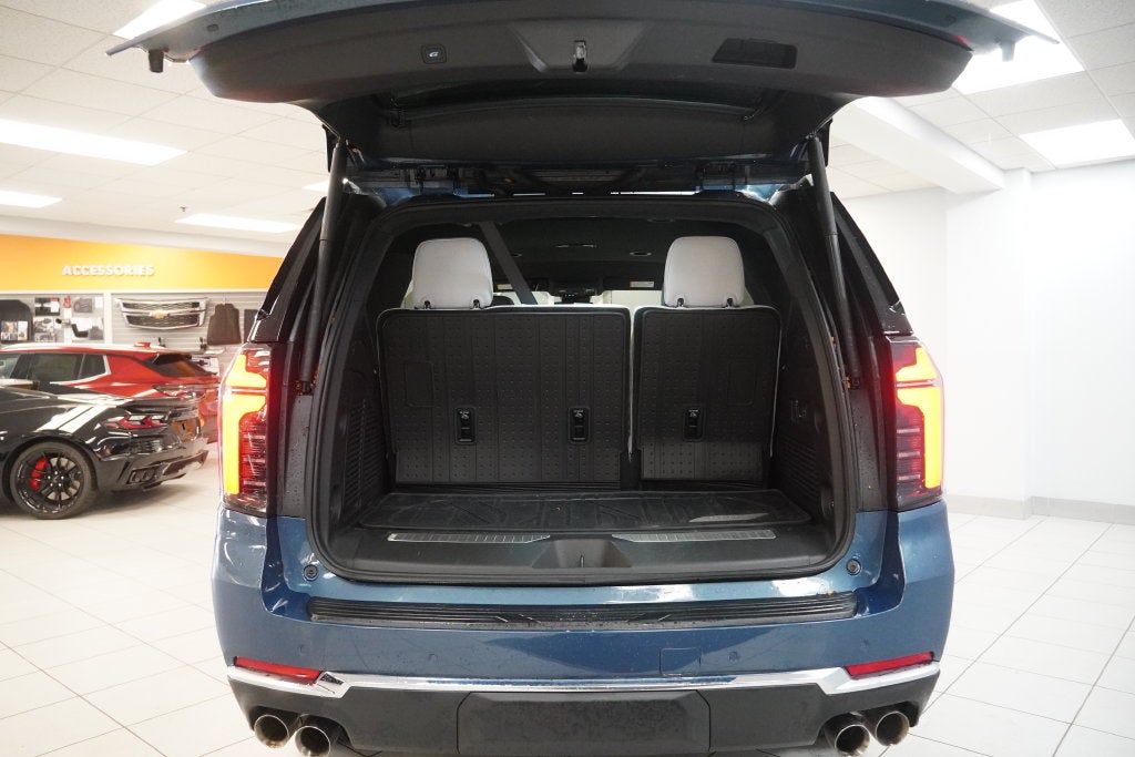 2025 Chevrolet Tahoe Premier 4WD