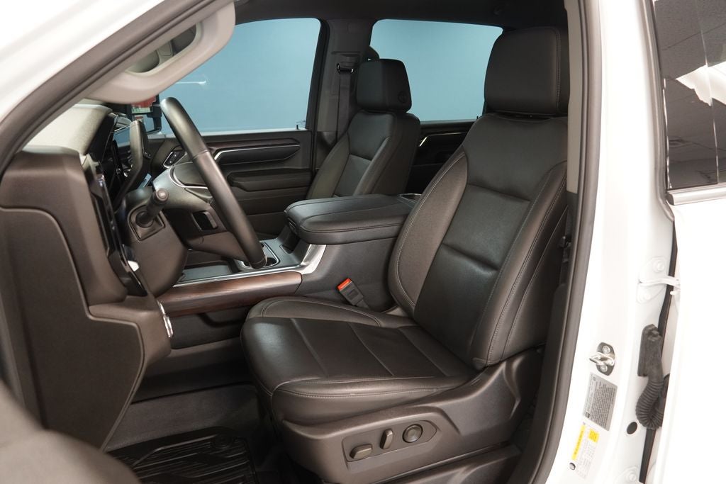 2024 GMC Sierra 3500HD SLT CREW CAB 4X4