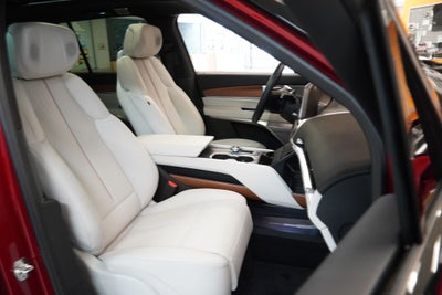 2026 Cadillac VISTIQ Sport (AWD)