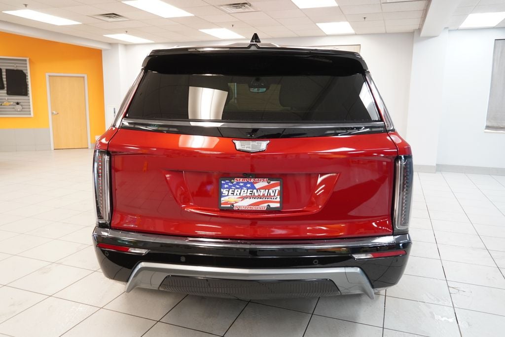 2026 Cadillac VISTIQ Sport (AWD)