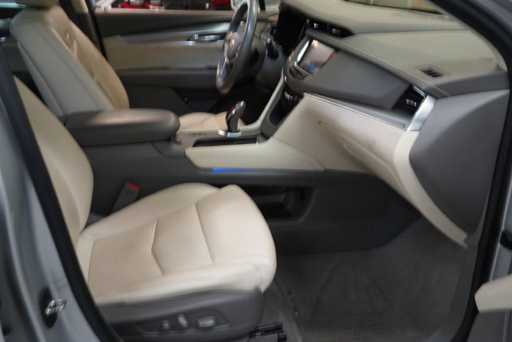 2019 Cadillac XT5 Luxury ( AWD )