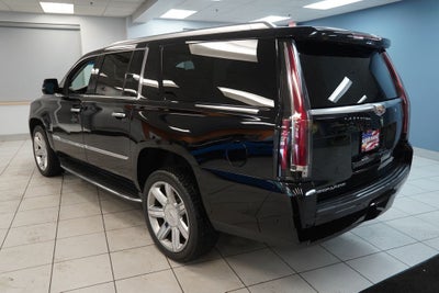 2018 Cadillac Escalade ESV Luxury 4WD