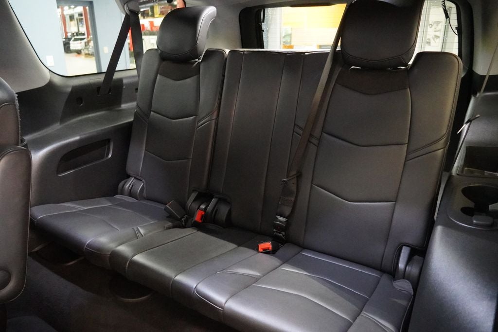 2018 Cadillac Escalade ESV Luxury 4WD