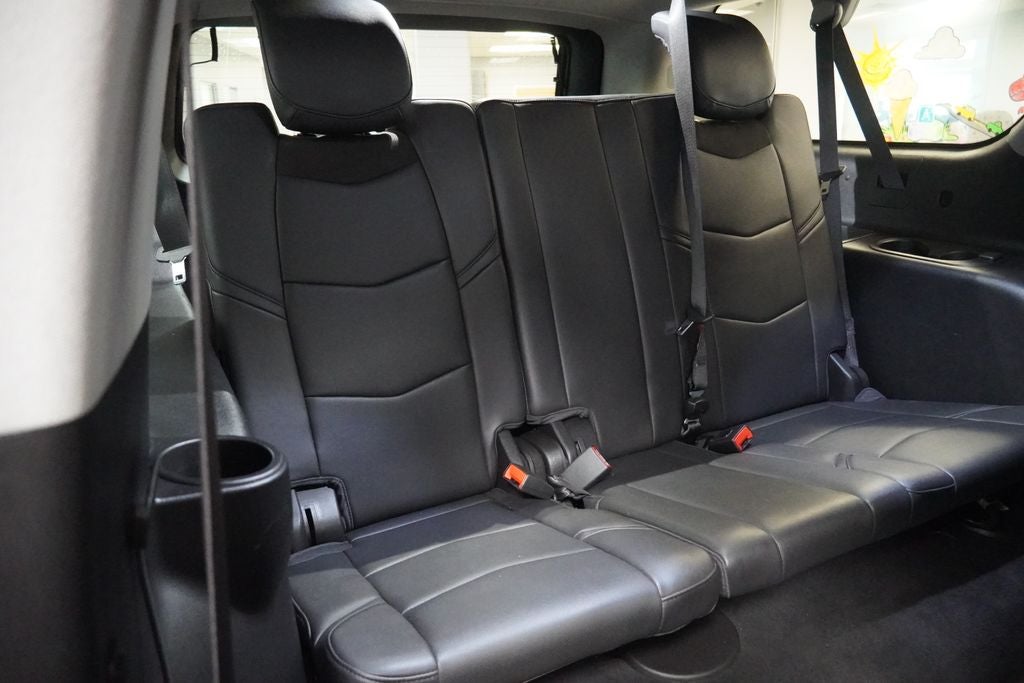 2018 Cadillac Escalade ESV Luxury 4WD