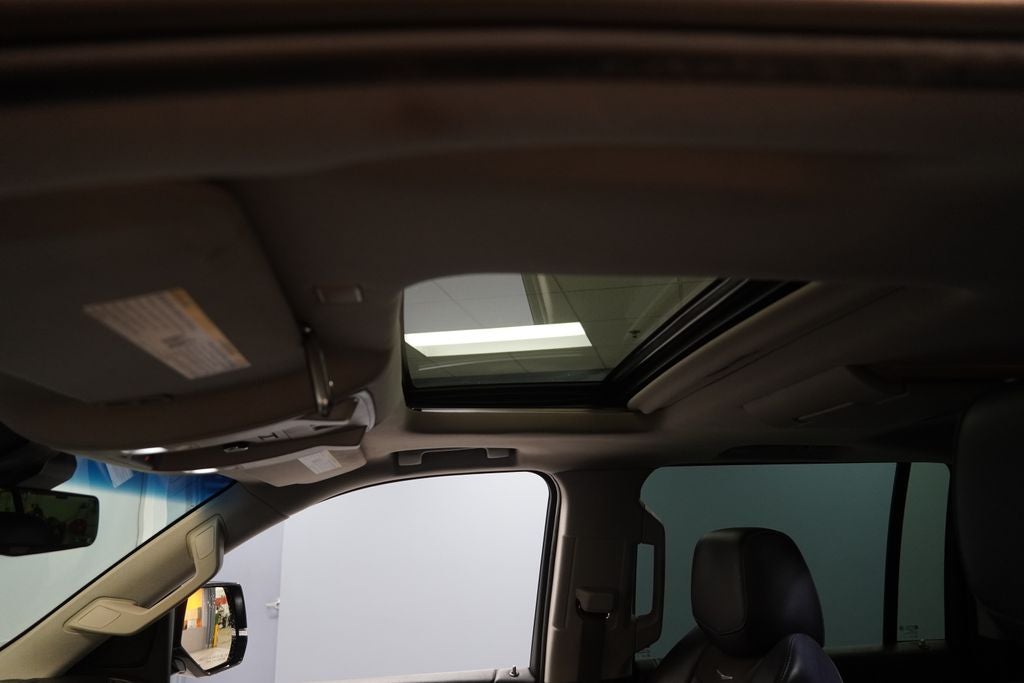 2018 Cadillac Escalade ESV Luxury 4WD