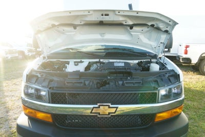 2026 Chevrolet Express 3500 Work Van Cutaway