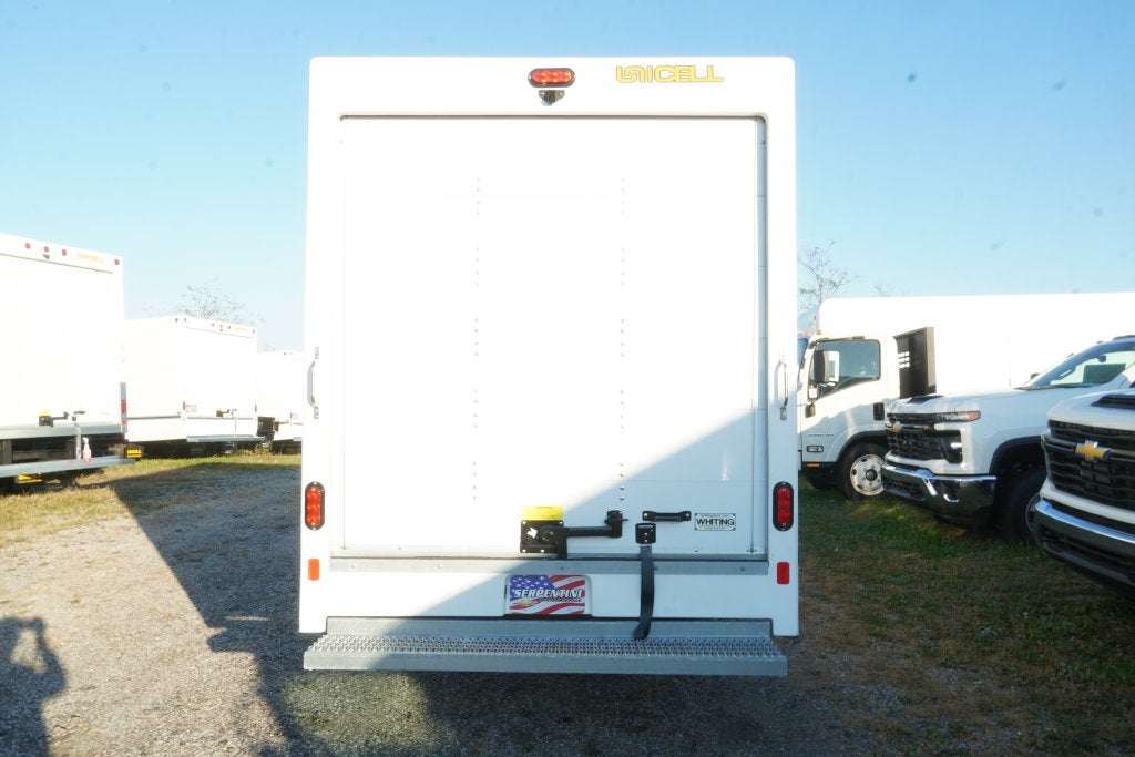 2026 Chevrolet Express 3500 Work Van Cutaway