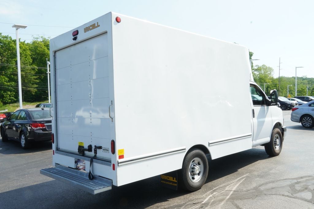 2026 Chevrolet Express 3500 Work Van Cutaway