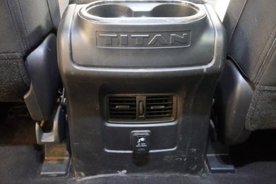 2018 Nissan Titan SV 4X4