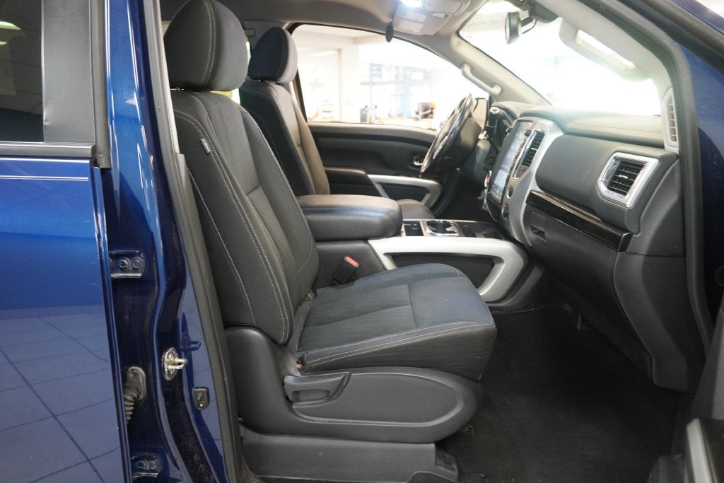 2018 Nissan Titan SV 4X4