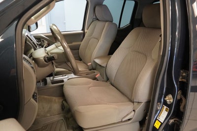 2016 Nissan Frontier SV CREW CAB 4X4