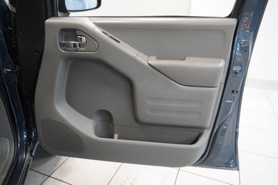 2016 Nissan Frontier SV CREW CAB 4X4
