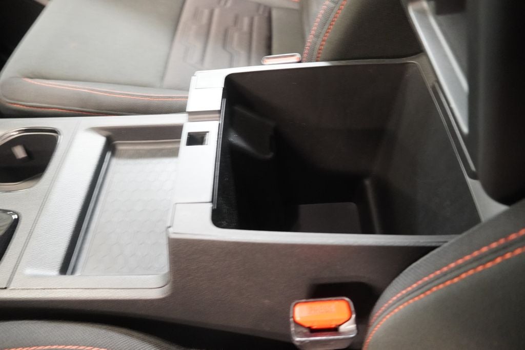 2023 Nissan Frontier PRO-4X CREW CAB 4X4