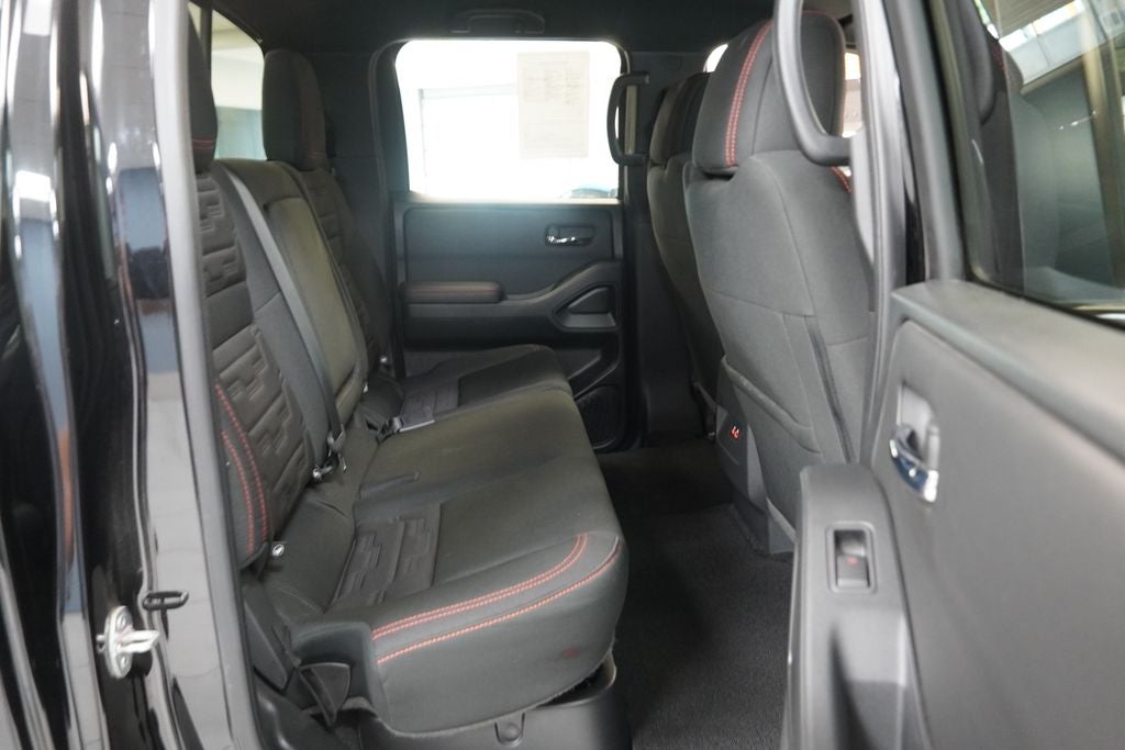 2023 Nissan Frontier PRO-4X CREW CAB 4X4