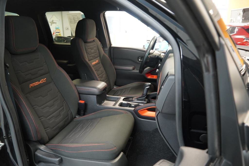 2023 Nissan Frontier PRO-4X CREW CAB 4X4