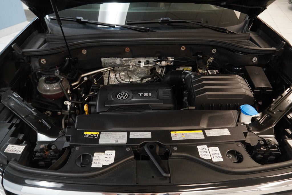 2022 Volkswagen Atlas 2.0T SE w/Technology (AWD)