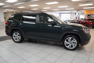 2022 Volkswagen Atlas 2.0T SE w/Technology (AWD)
