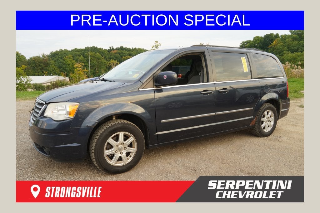2009 Chrysler Town & Country Touring ( TOW - OUT SPECIAL )